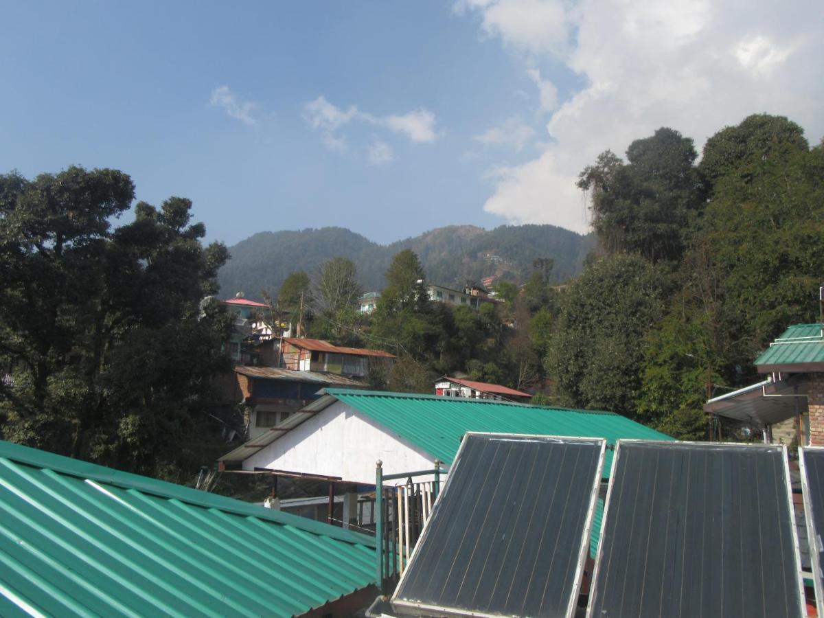 Hotel Singh Corner à Dharamshala Extérieur photo